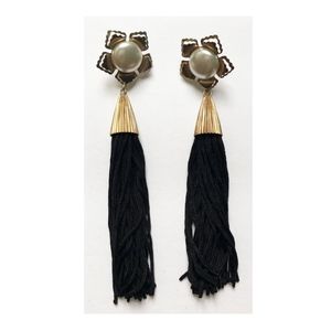 Pearl Flower Tassel Earrings
